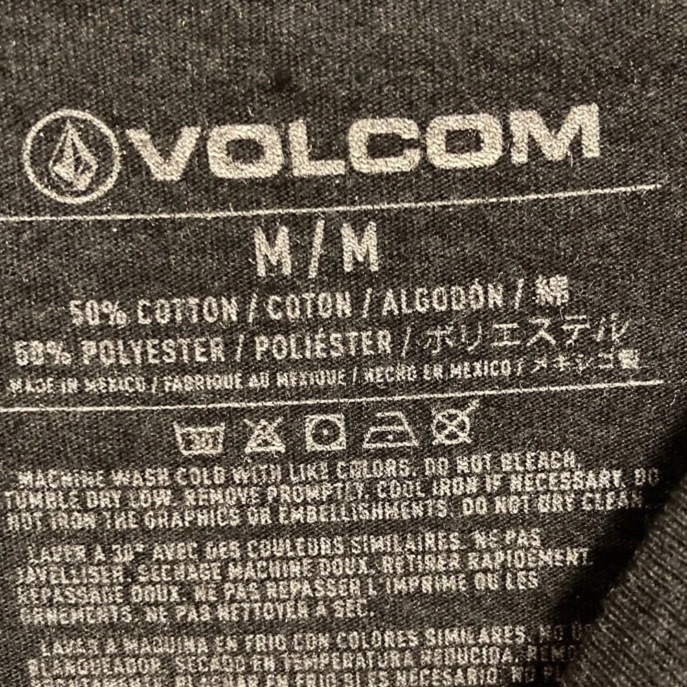 Volcom Stone Granite T-shirt Size M EUC